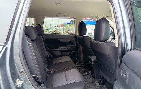 Mitsubishi Outlander III рестайлинг 3, 2017 год, 1 595 995 рублей, 15 фотография