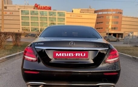Mercedes-Benz E-Класс, 2016 год, 2 500 000 рублей, 6 фотография