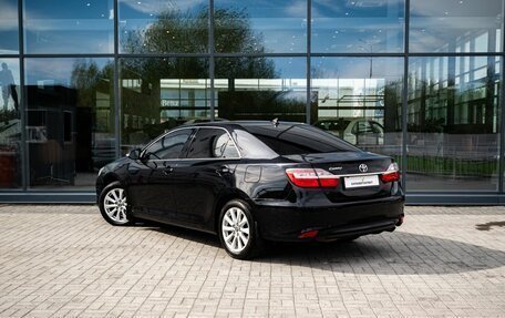 Toyota Camry, 2017 год, 2 550 000 рублей, 6 фотография