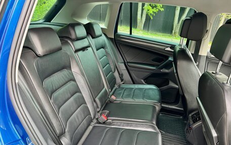 Volkswagen Tiguan II, 2018 год, 2 990 000 рублей, 11 фотография