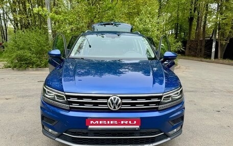 Volkswagen Tiguan II, 2018 год, 2 990 000 рублей, 6 фотография