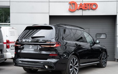 BMW X7, 2024 год, 17 500 000 рублей, 3 фотография