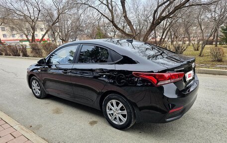 Hyundai Solaris II рестайлинг, 2017 год, 1 300 000 рублей, 7 фотография
