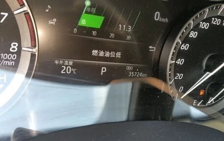Toyota Highlander, 2022 год, 2 900 000 рублей, 14 фотография