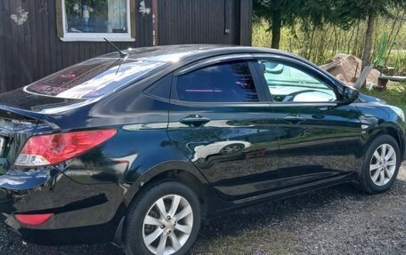 Hyundai Solaris II рестайлинг, 2012 год, 899 000 рублей, 9 фотография