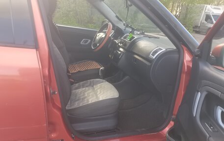 Skoda Fabia II, 2009 год, 330 000 рублей, 13 фотография