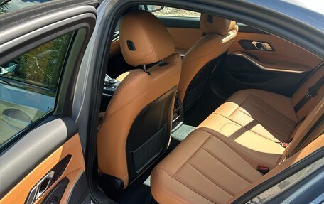 BMW 3 серия, 2022 год, 5 900 000 рублей, 10 фотография