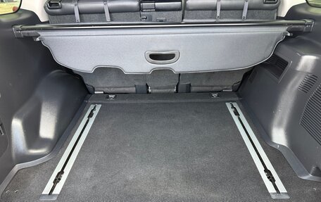 Toyota Land Cruiser Prado 150 рестайлинг 2, 2021 год, 6 790 000 рублей, 24 фотография