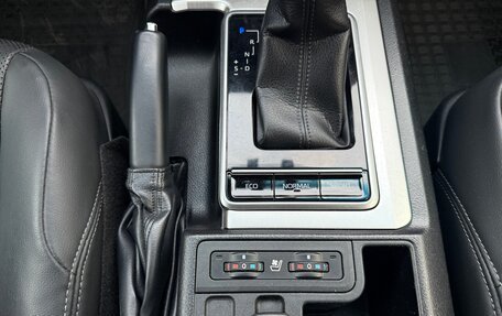 Toyota Land Cruiser Prado 150 рестайлинг 2, 2021 год, 6 790 000 рублей, 27 фотография