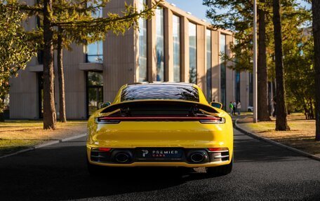 Porsche 911, 2021 год, 11 000 000 рублей, 3 фотография