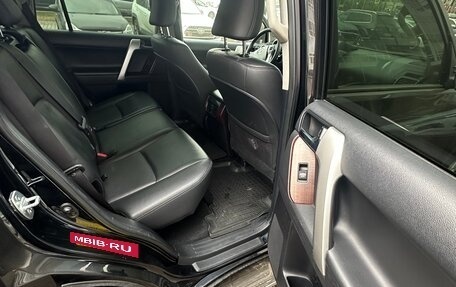 Toyota Land Cruiser Prado 150 рестайлинг 2, 2013 год, 4 050 000 рублей, 12 фотография