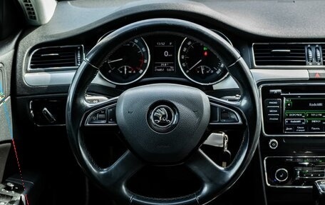Skoda Superb III рестайлинг, 2014 год, 1 250 000 рублей, 16 фотография