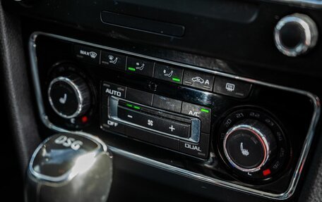 Skoda Superb III рестайлинг, 2014 год, 1 250 000 рублей, 22 фотография