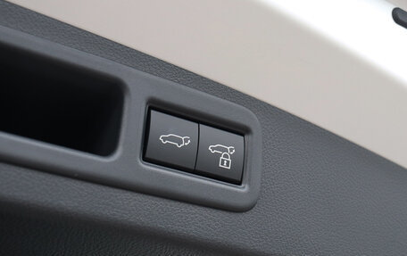 Lexus RX IV рестайлинг, 2024 год, 11 000 000 рублей, 17 фотография