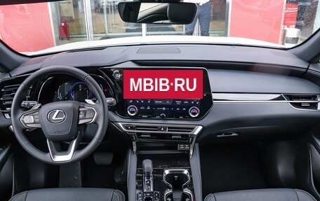 Lexus RX IV рестайлинг, 2024 год, 11 000 000 рублей, 12 фотография