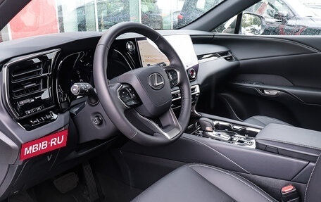 Lexus RX IV рестайлинг, 2024 год, 11 000 000 рублей, 14 фотография