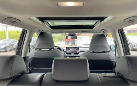 Toyota RAV4, 2024 год, 3 850 000 рублей, 27 фотография