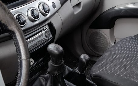 Mitsubishi L200 IV рестайлинг, 2013 год, 1 250 005 рублей, 5 фотография
