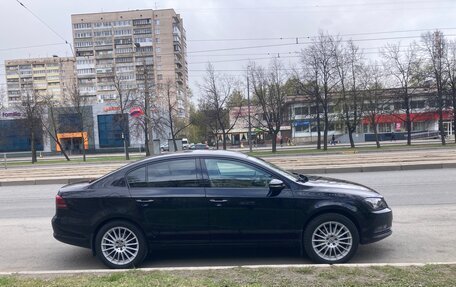 Volkswagen Passat B7, 2011 год, 920 000 рублей, 3 фотография