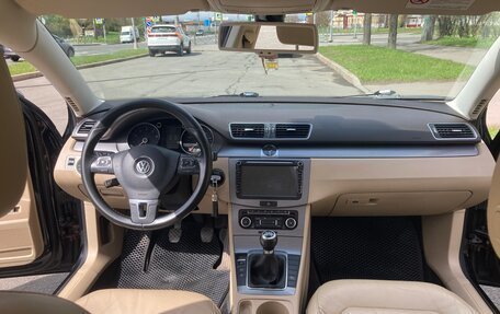 Volkswagen Passat B7, 2011 год, 920 000 рублей, 14 фотография