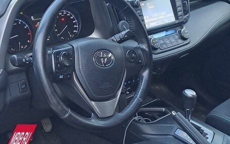Toyota RAV4, 2016 год, 2 290 000 рублей, 9 фотография