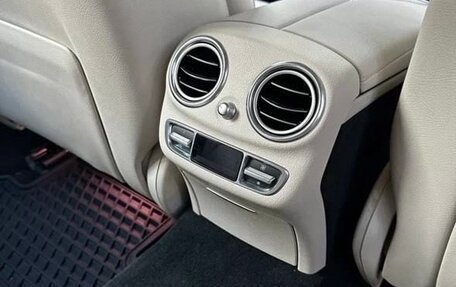 Mercedes-Benz E-Класс, 2017 год, 4 000 000 рублей, 7 фотография