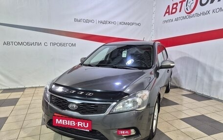 KIA cee'd I рестайлинг, 2010 год, 670 000 рублей, 3 фотография