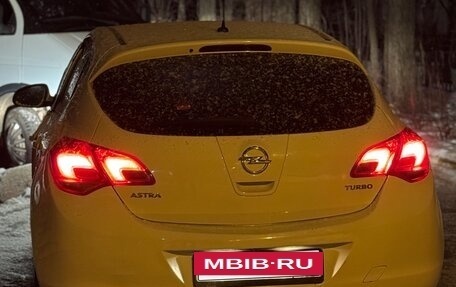 Opel Astra J, 2010 год, 555 555 рублей, 5 фотография