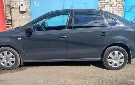 Volkswagen Polo VI (EU Market), 2011 год, 439 000 рублей, 3 фотография