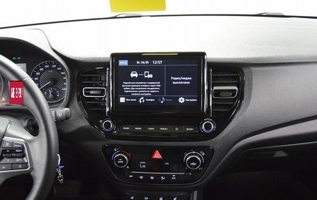 Hyundai Solaris II рестайлинг, 2022 год, 1 750 000 рублей, 15 фотография