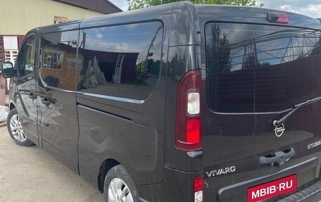 Opel Vivaro B, 2015 год, 1 950 000 рублей, 5 фотография