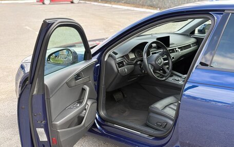Audi A4, 2018 год, 2 300 000 рублей, 9 фотография