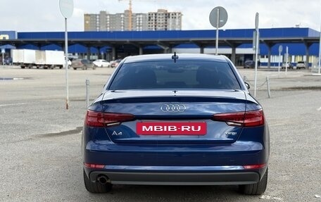 Audi A4, 2018 год, 2 300 000 рублей, 5 фотография