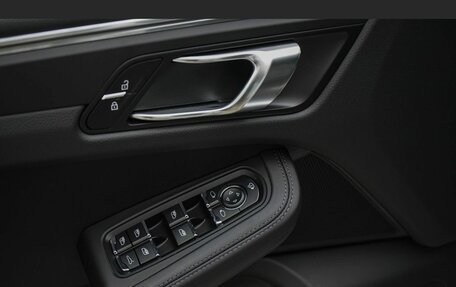 Porsche Macan I рестайлинг, 2025 год, 11 990 000 рублей, 29 фотография