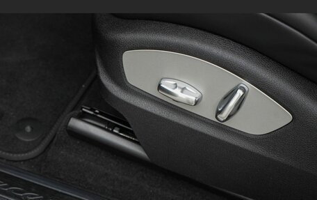 Porsche Macan I рестайлинг, 2025 год, 11 990 000 рублей, 31 фотография