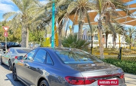 Audi S8, 2022 год, 9 000 000 рублей, 4 фотография