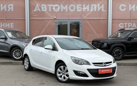 Opel Astra J, 2014 год, 849 000 рублей, 3 фотография
