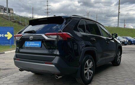Toyota RAV4, 2019 год, 2 999 000 рублей, 5 фотография