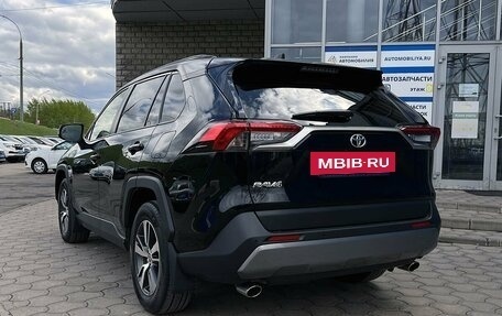 Toyota RAV4, 2019 год, 2 999 000 рублей, 3 фотография