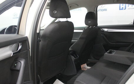Skoda Octavia, 2014 год, 988 000 рублей, 12 фотография