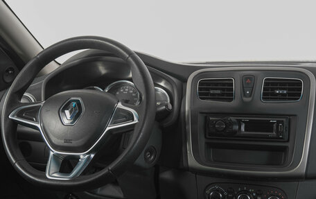 Renault Logan II, 2020 год, 749 000 рублей, 13 фотография