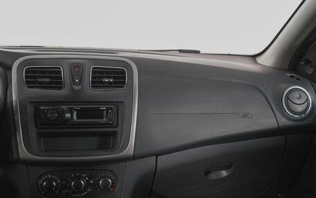 Renault Logan II, 2020 год, 749 000 рублей, 15 фотография