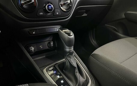 Hyundai Solaris II рестайлинг, 2021 год, 1 550 000 рублей, 16 фотография
