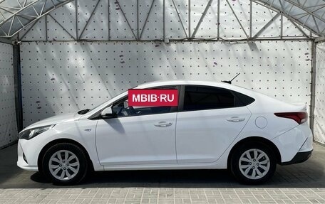 Hyundai Solaris II рестайлинг, 2021 год, 1 550 000 рублей, 10 фотография