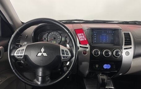 Mitsubishi Pajero Sport II рестайлинг, 2014 год, 2 079 000 рублей, 15 фотография