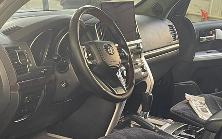 Toyota Land Cruiser 200, 2013 год, 3 455 000 рублей, 10 фотография