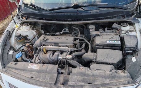 Hyundai Solaris II рестайлинг, 2014 год, 1 015 000 рублей, 3 фотография