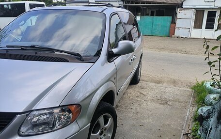 Chrysler Voyager IV, 2002 год, 950 000 рублей, 4 фотография
