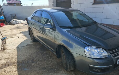 Volkswagen Jetta VI, 2008 год, 470 000 рублей, 2 фотография