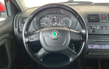 Skoda Fabia II, 2011 год, 749 000 рублей, 10 фотография